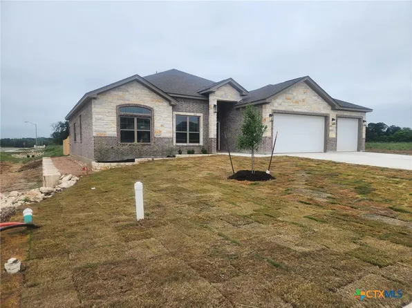 801 Eagle Claw Dr, Salado, TX 76571