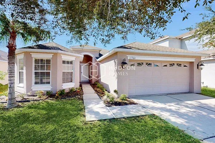 4 bed, 2.0 bath, 1775 sqft, $2,175 — Photo 3
