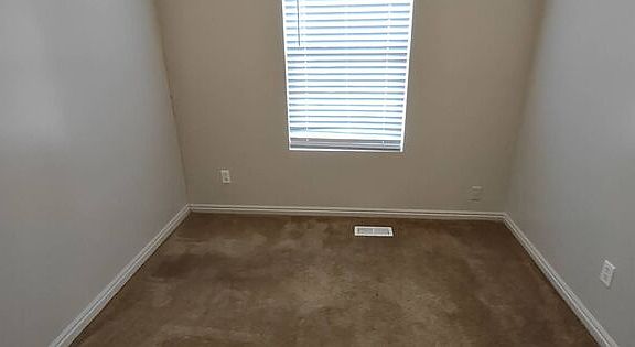 5th image of 5670 W Braemar Ct