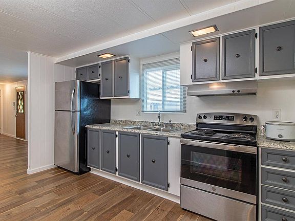 5th image of 4525 W Twain Ave Space 202