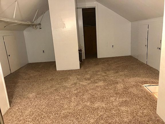 4th image of 51 Willard St #2