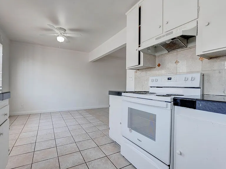 3237 Arlene Way — Photo 13