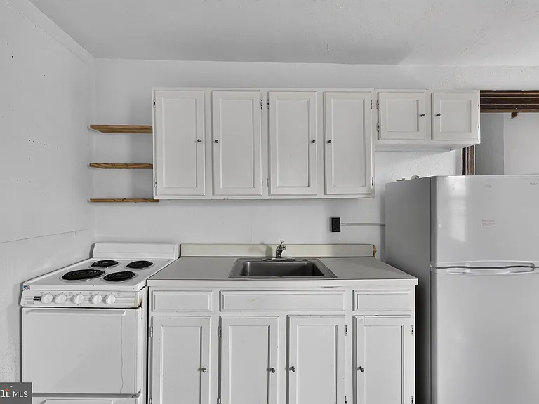1816 Pine St #3R — Photo 7