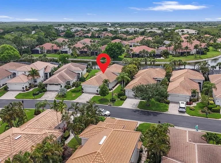 8541 Pepper Tree Way — Photo 5