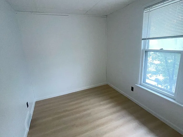 9731 Joseph Campau St — Photo 10
