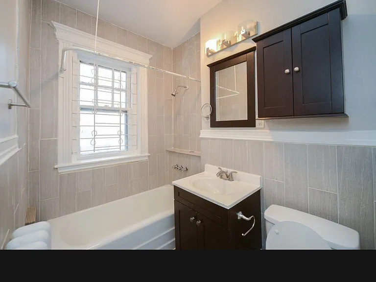 1111 Boylston St #42 — Photo 9