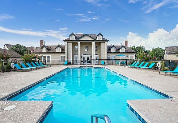 5th image of 157 Stonebridge Blvd #721