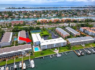 719 Pinellas Bayway S APT 109, Saint Petersburg, FL 33715