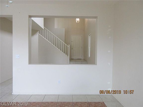 3rd image of 3724 Starlight Evening St