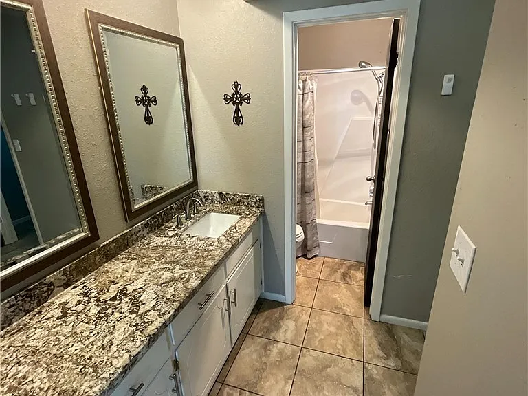 519 Rattan Dr — Photo 17