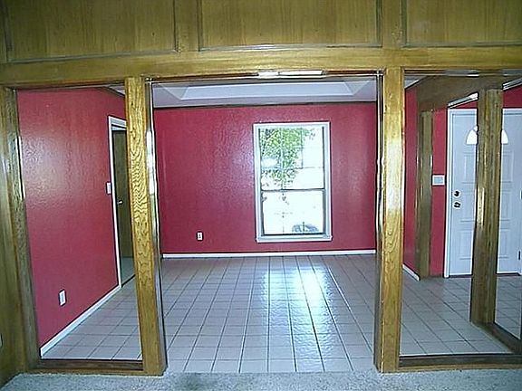 5th image of 13427 Buckthorne Cir