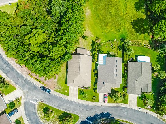 3rd image of 904 Lajolla Ln