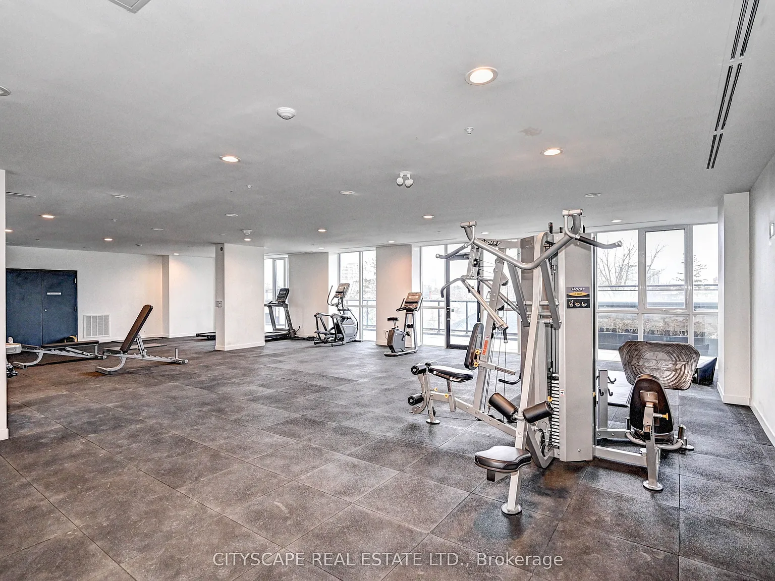 2 bed, $1,700 — Photo 4