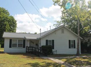 940 E 53rd St, Austin, TX 78751