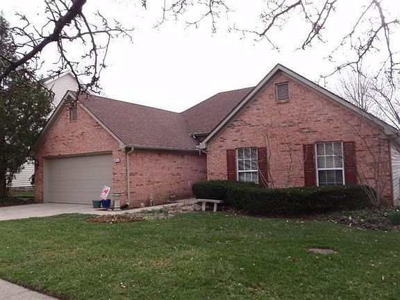 2nd image of 828 Palomino Ln