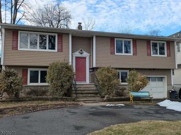 139 Halsey Rd, Parsippany, NJ 07054