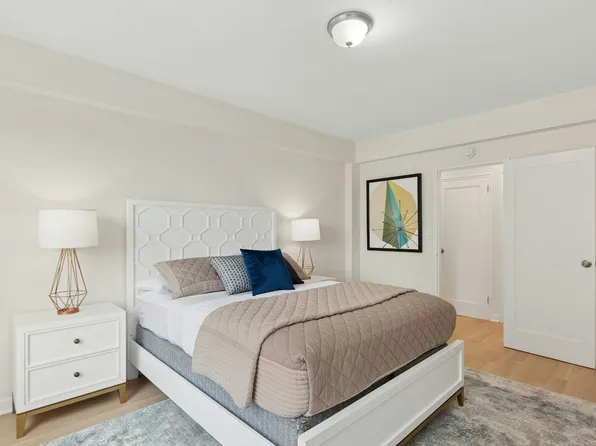 130 8th Avenue image 10 of 12