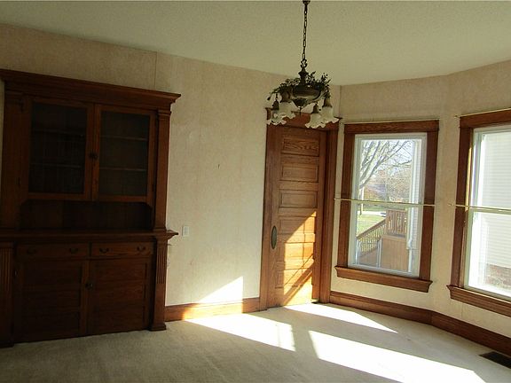 5th image of 602 E Honeywell Ave