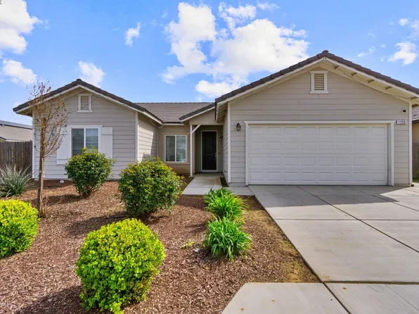 1259 Napoli St, Madera, CA 93637