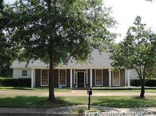 117 Arbor Ridge Rd, Ridgeland, MS 39157
