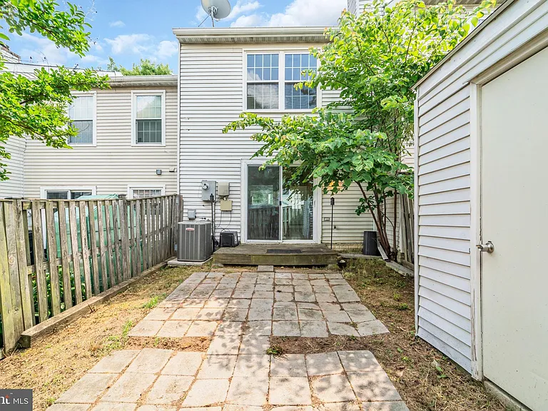 7015 Old Brentford Rd — Photo 34