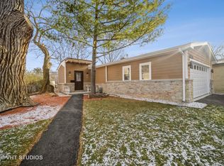 8433 Keystone Ave, Skokie, IL 60076