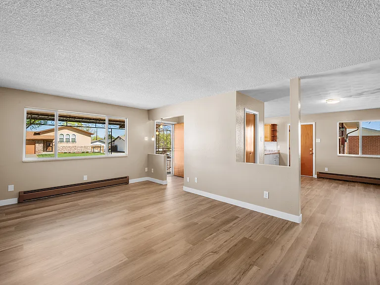24 Radcliff Ln — Photo 10