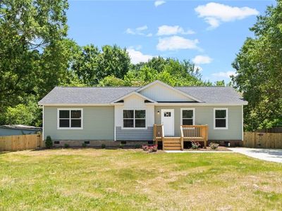 7518 Shallowford Rd, Lewisville, NC, 27023