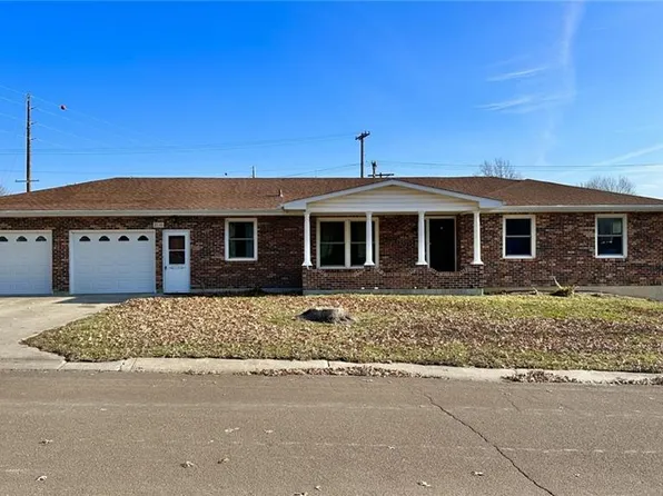 2110 Haddox St, Trenton, MO 64683