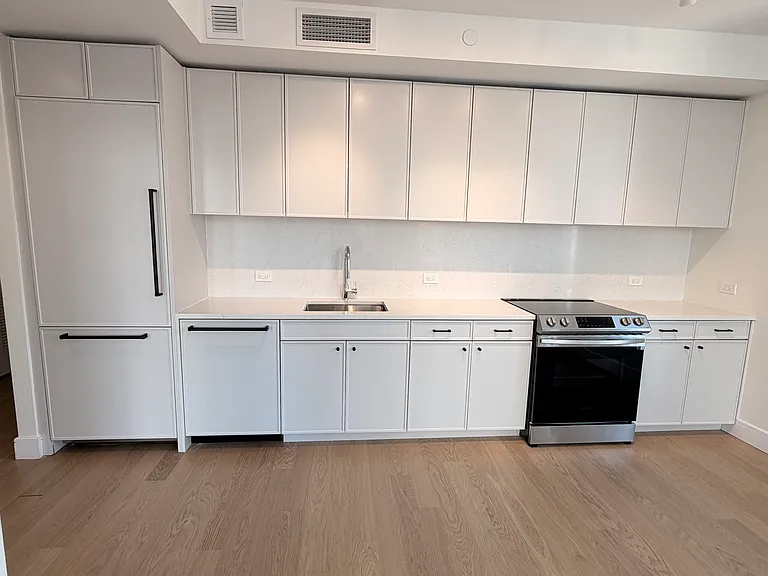 420 Carroll St #15110 — Photo 3