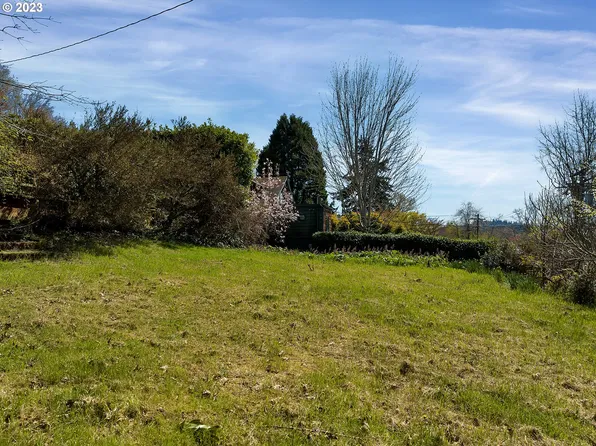 SW 33rd Pl, Portland, OR 97219