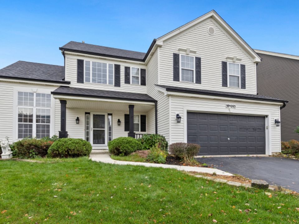 39W093 Shannon Sq, Geneva, IL 60134 | MLS #12502249 | Zillow