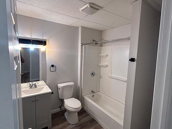 5th image of 17 102nd St #1B