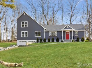 81 Beech Hill Rd, Pleasantville, NY 10570