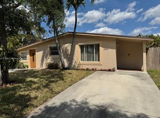 6241 SW 37th Ct, Fort Lauderdale, FL 33314