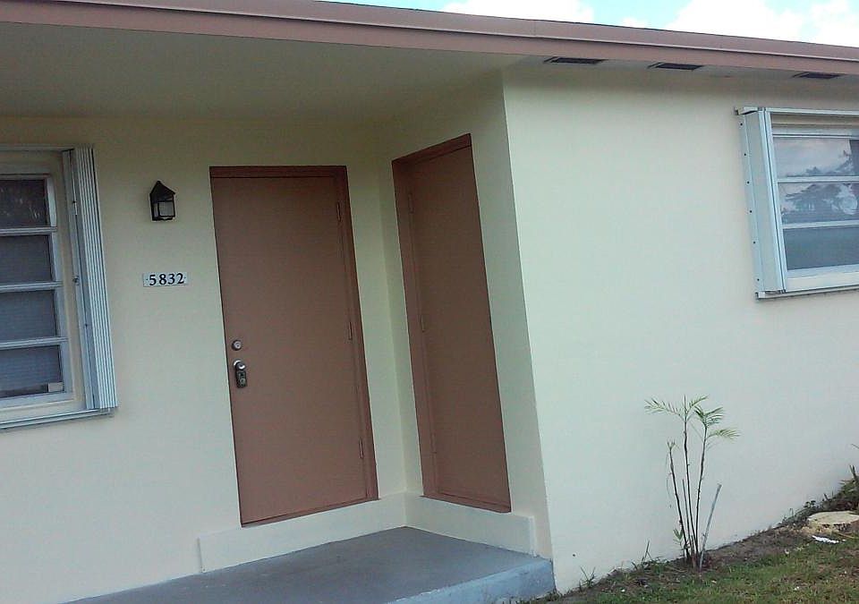 1st image of 5830 Garfield St #5832