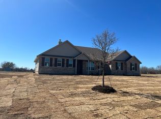 2430 Blackjack Oak Rd, Terrell, TX 75161