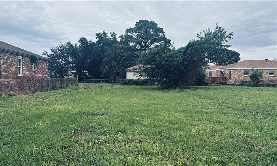 2nd image of 9127 Colapissa St