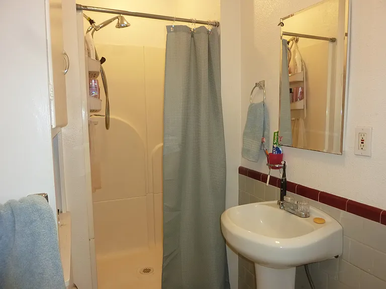 601 Arbutus Ave #B — Photo 7