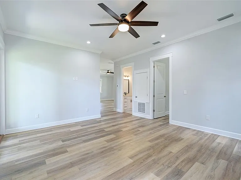2nd Living Space or Formal Dining Area