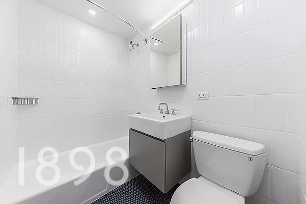 Rented by A&E Real Estate Management | media 6