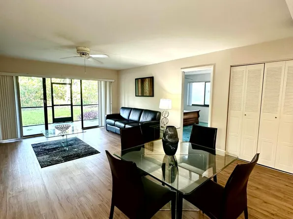 9235 SW 8th Street #114, Boca Raton, FL 33428