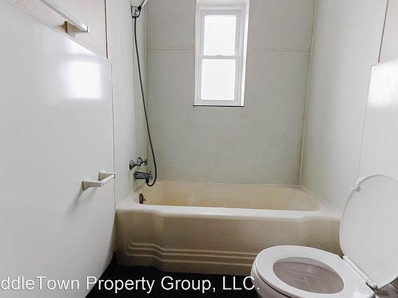 4th image of 410 N McKinley Ave #11293913