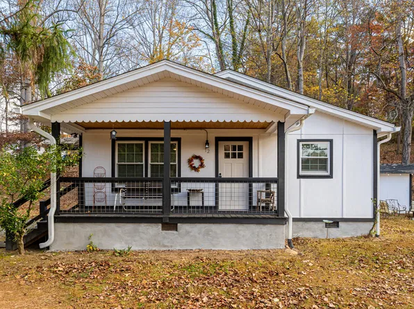 12 Hehil Dr, Asheville, NC 28806