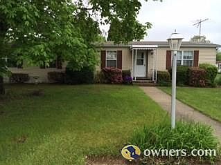 2nd image of 630 Jerome Pl