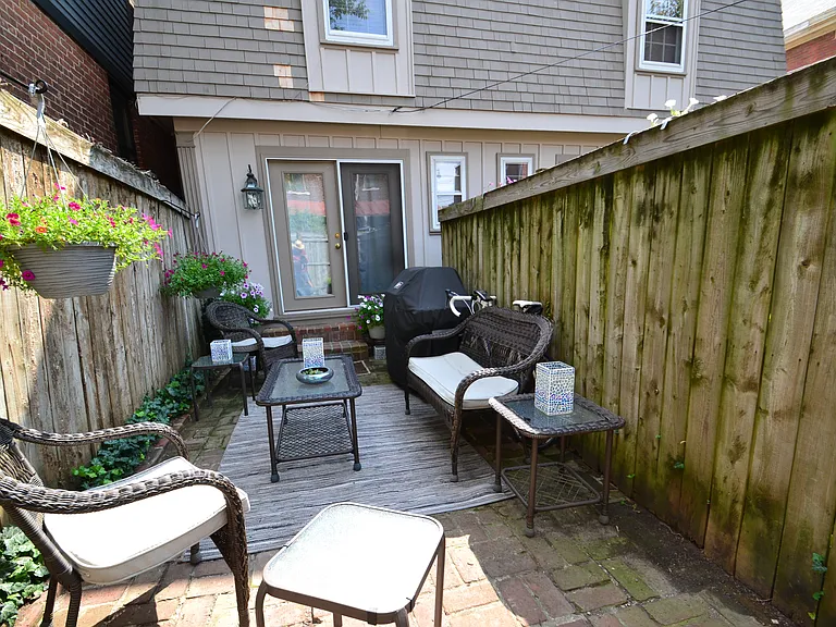 236 Jackson St #B — Photo 38