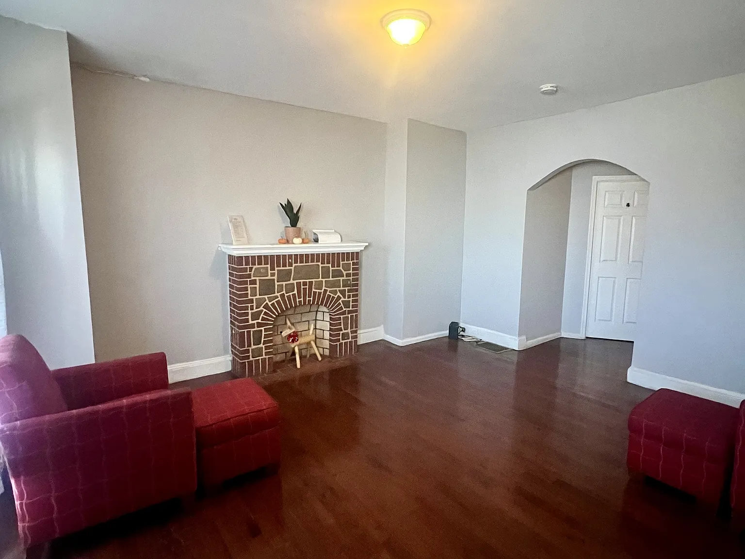 1034 N Bentalou St — Photo 4