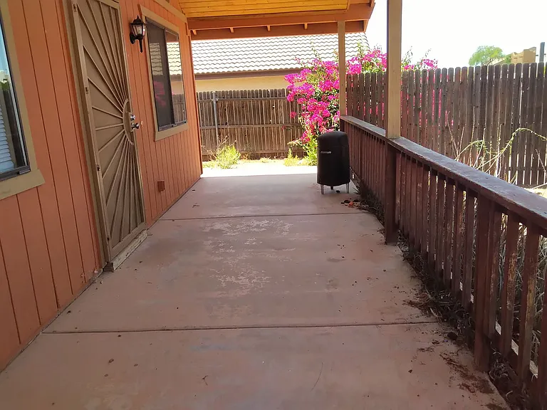 10261 E La Palma Ave — Photo 5
