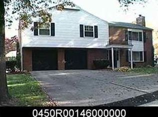 466 Darrell Dr, Pittsburgh, PA 15235