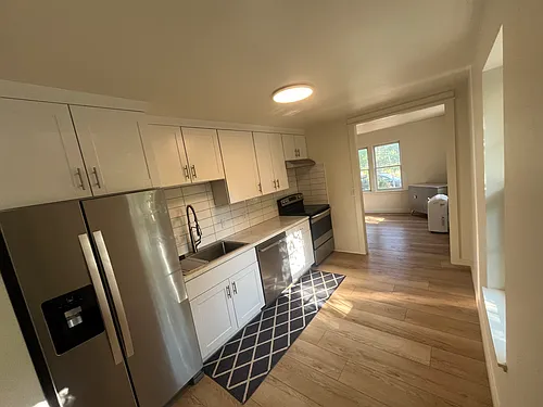 423 NE Emerson Ave #1 Photo 1 423 NE Emerson Ave #1 Photo 1